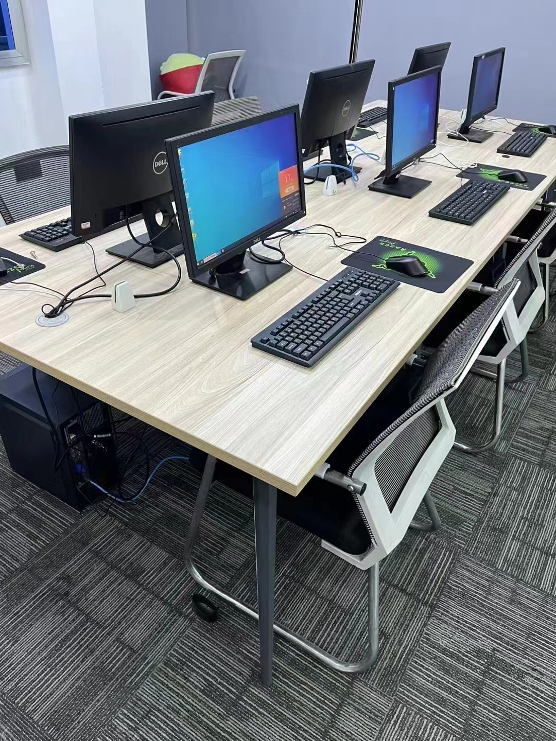 手动游戏工作室兼职副业怎么赚钱？